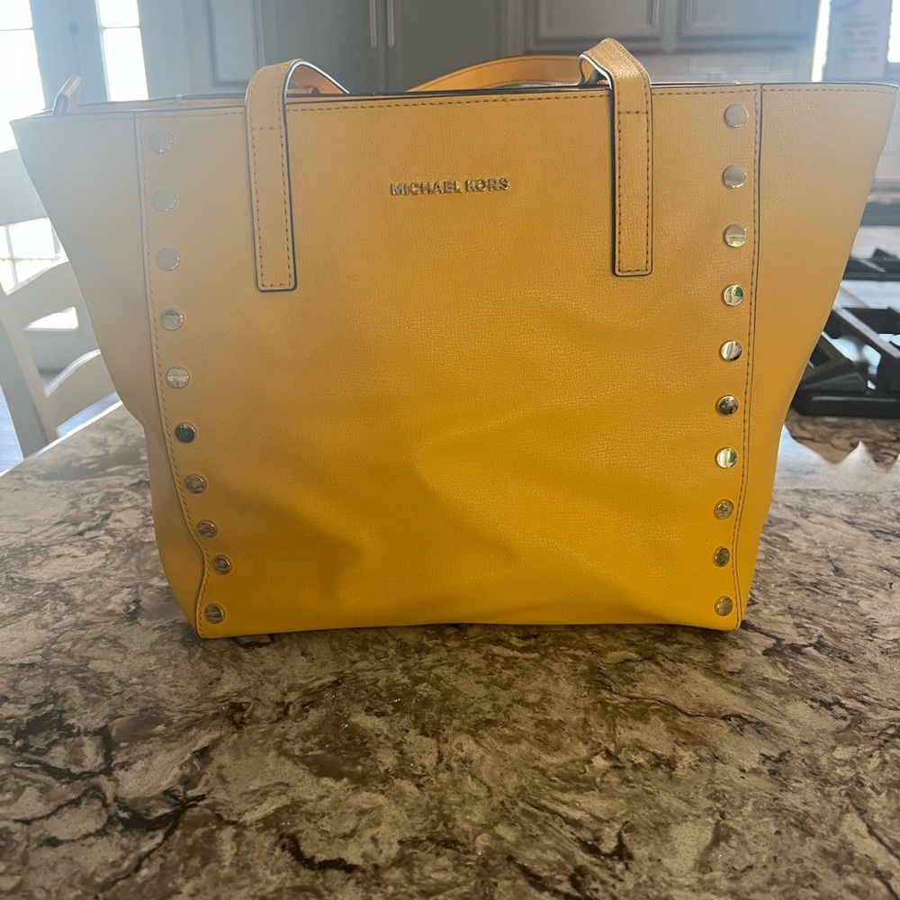 Michael Kors medium tote